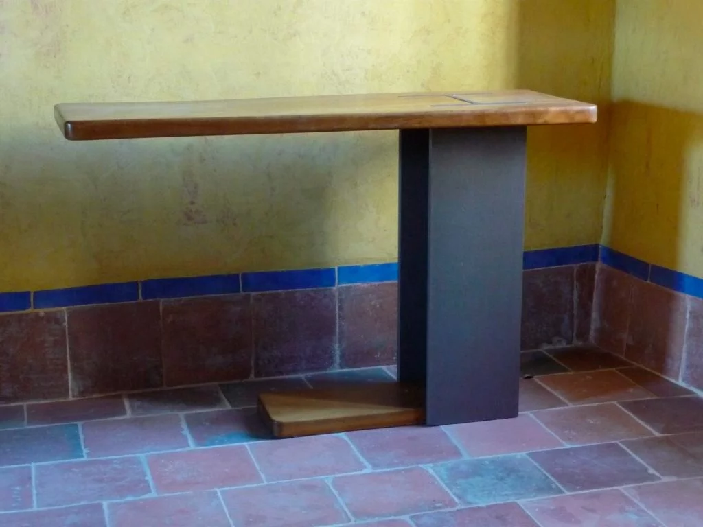 mesa industrial rustica con viga tallera acero y madera castilla y leon